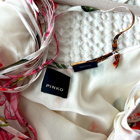 Gorgeous Long dress 🤍❤️ - Picture 5 of 5